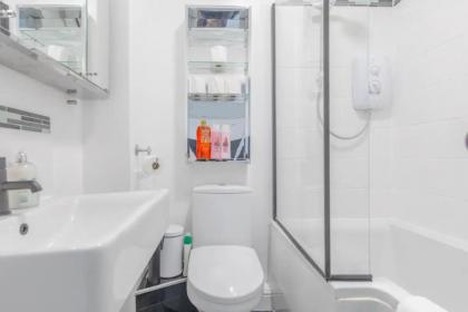 Chic and Cosy 1BD Flat - Bethnal Green - image 16