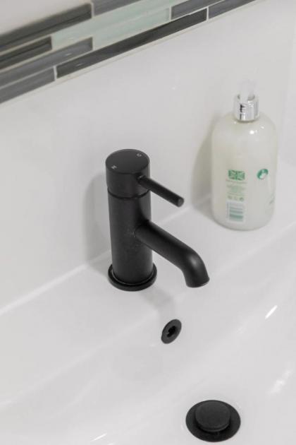 Chic and Cosy 1BD Flat - Bethnal Green - image 17