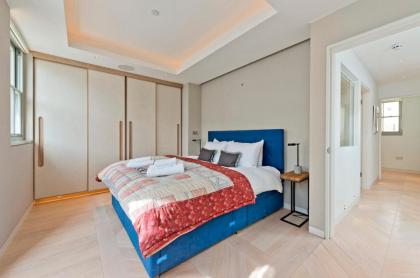 Amazing South Kensington Mews House by UnderTheDoormat - image 5