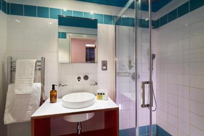 London Paddington Apartments - image 28