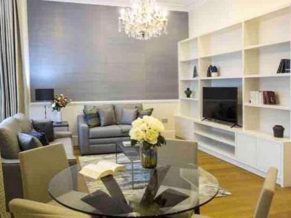 2 Bed Luxury Serviced Apartment In Belgravia