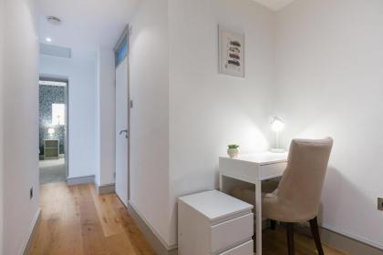 The Notting Hill Residence - 2 BR Apartment Close to Hyde Park - image 24