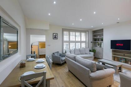 The Notting Hill Residence - 2 BR Apartment Close to Hyde Park - image 26