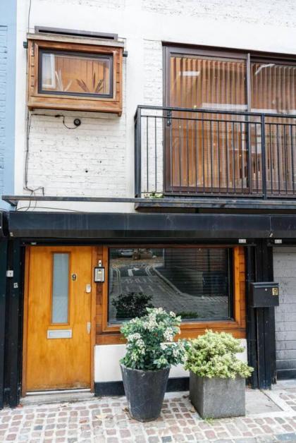 Remarkable 1-Bed House in London