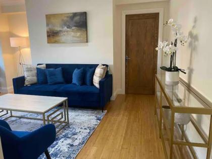Centro Swiss Cottage Beautiful 2 bedroom