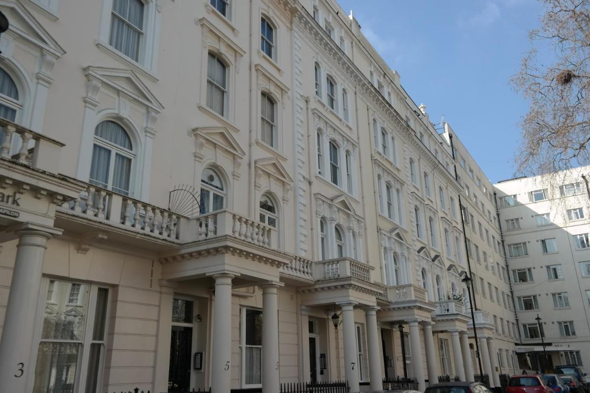 Paddington Apartments - main image