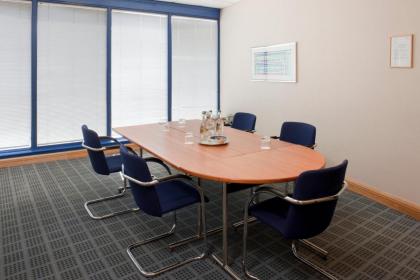Best Western London Heathrow Ariel Hotel - image 12
