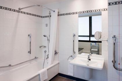 Best Western London Heathrow Ariel Hotel - image 13