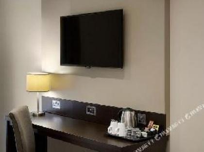 Premier Inn Epsom South