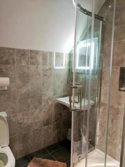 Glendevon House Hotel - image 14