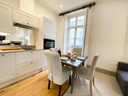 Stylish Apartments in Pimlico & Westminster - image 19