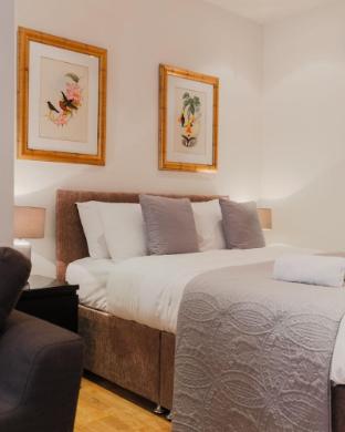 StayInn Monument Street - image 2