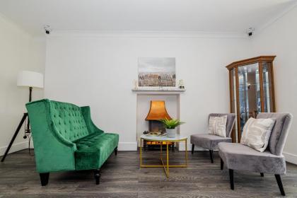 Woodford Hotel - image 8