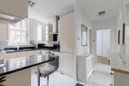 Bright & Central - 3BD Flat - Marylebone! - image 9