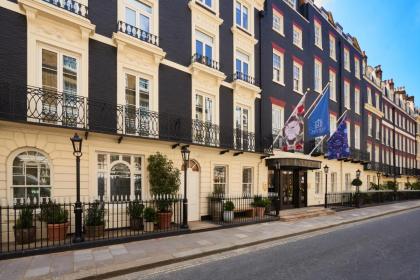 The Mayfair Townhouse - an Iconic Luxury Hotel - image 12