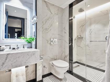 The Mayfair Townhouse - an Iconic Luxury Hotel - image 19
