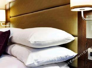 Premier Inn London Twickenham Stadium - image 2