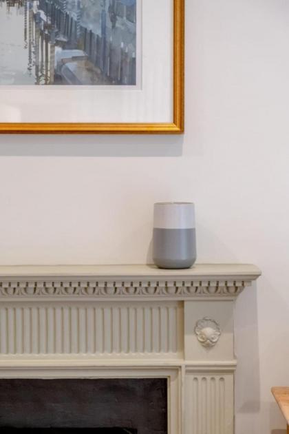 Gorgeous 2BD Flat with Patio - South Kensington! - image 16