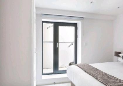 Premier Central London North Apartment - image 18