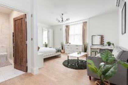 Luxury 2Bed Flat | Central London |  Marylebone - image 4