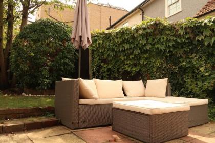 Cosy home in London - image 4