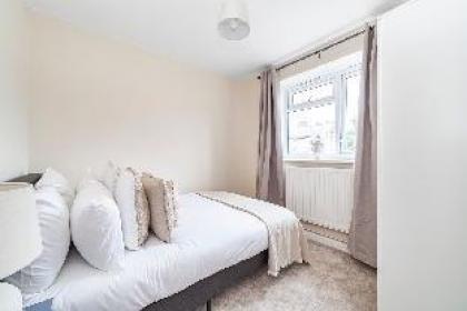 The Wimbledon Park Room - image 13