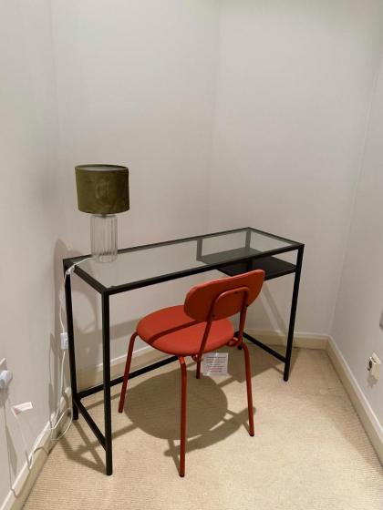 NEW Spacious 2 bedroom Apartment with Balcony - image 16