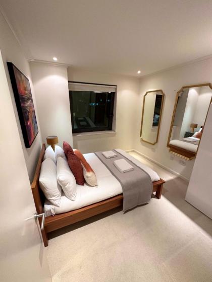 NEW Spacious 2 bedroom Apartment with Balcony - image 17