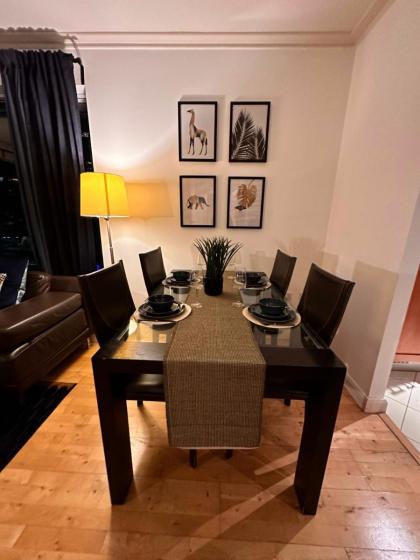 NEW Spacious 2 bedroom Apartment with Balcony - image 7