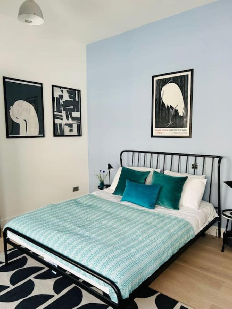 Elegant 1st Floor 1BR Belsize Park Apartment - main image