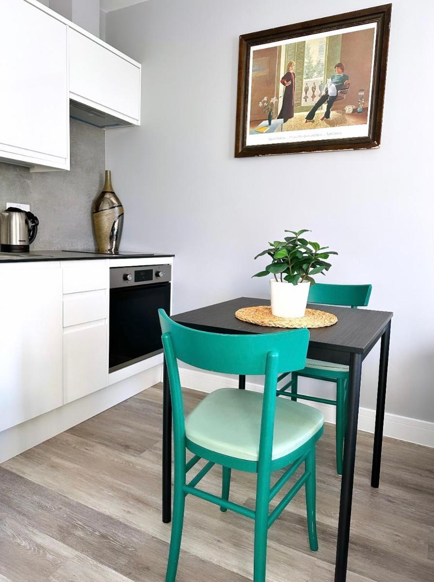 Central London Apartment - Annabels - image 3