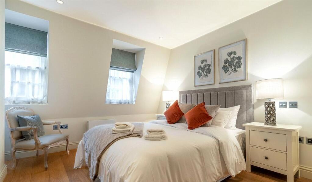 Shepherd Street Mayfair - image 7