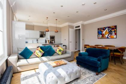 Bright Vibrant 1 Bedroom Apartment in South Hampstead - image 2