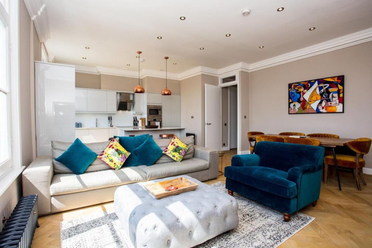 Bright Vibrant 1 Bedroom Apartment in South Hampstead - image 2