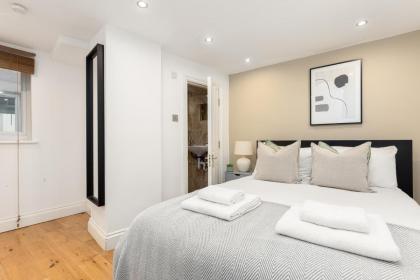 The Camden Flat - image 20