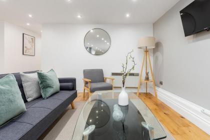 The Camden Flat - image 8