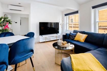 Modern 3 Bedroom and 2 Bathroom Apartment