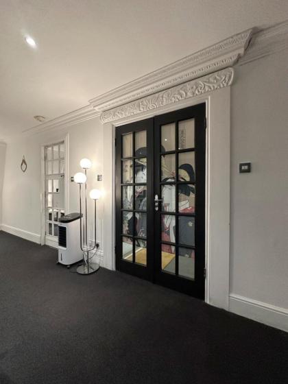 Central London Flat - NorthWest - image 16