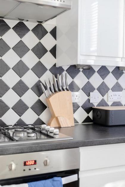 Stylishly Snug 1BD Flat Camden Town! - image 12