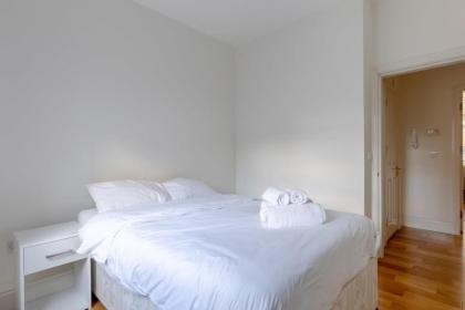 Stylishly Snug 1BD Flat Camden Town! - image 15