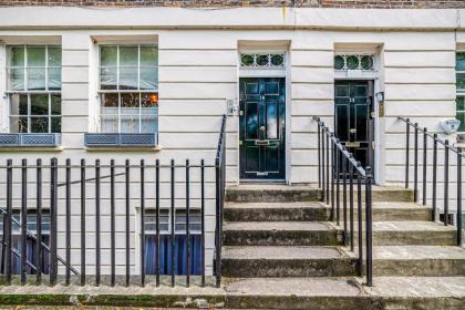 Pass the Keys Luxury Converted Victorian Flat in Leafy Highbury - image 5