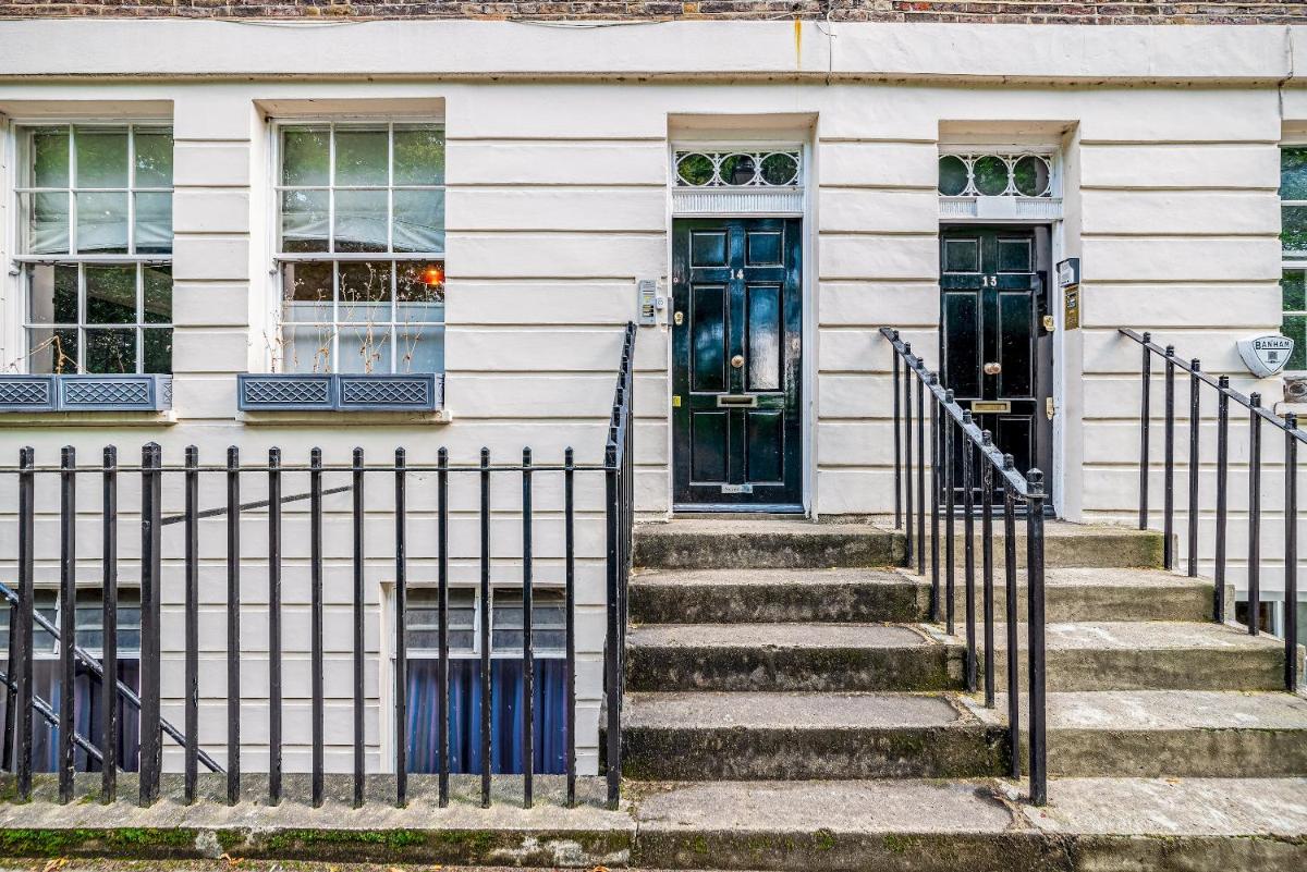 Pass the Keys Luxury Converted Victorian Flat in Leafy Highbury - image 5