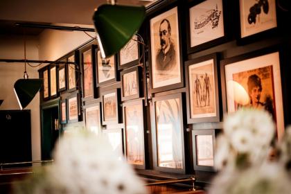 The Queen's Head - image 4