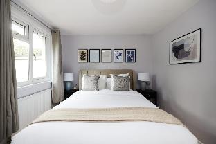 The Chiswick Escape - Lovely 2BDR House with Garden - image 3