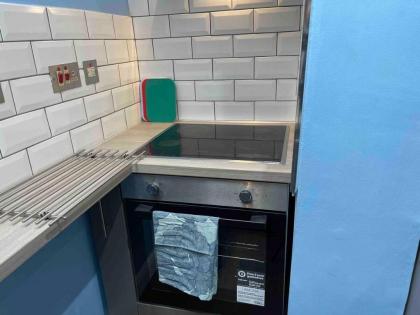 Restful Abodes Fulham - image 23