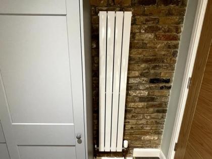 Restful Abodes Fulham - image 27