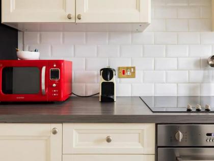 Pass the Keys Spacious and central 2 bedroom flat in Chelsea - image 21