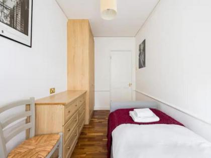 Pass the Keys Spacious and central 2 bedroom flat in Chelsea - image 23