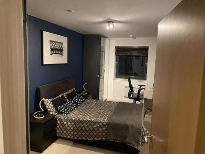 Charming 2-Bed Apartment in Bow London