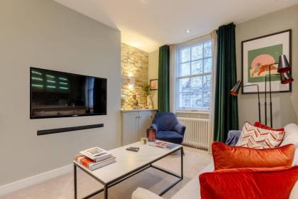 Elegant 1BD Flat in the Heart of Notting Hill! - image 3
